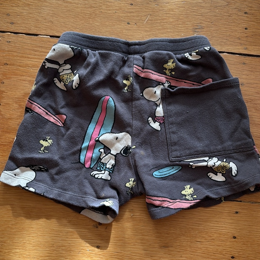 Zara kids Snoopy shorts - Picture 2 of 4